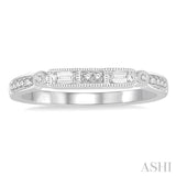 1/5 ctw Diamond Wedding Band in 14K White Gold