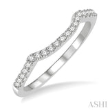 1/6 Ctw Crescent Round Cut Diamond Wedding Band in 14K White Gold