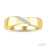 1/20 Ctw Round Cut Diamond Fashion Ring in Yellow Gold Vermeil