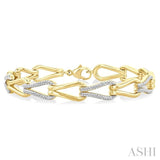 1/6 Ctw Round Cut Diamond Bold Knot Link Fashion Bracelet in Yellow Gold Vermeil
