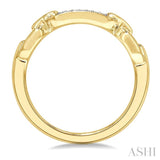 1/10 Ctw Round Cut Diamond Paperclip Ring in Yellow Gold Vermeil