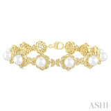 6 MM Cultured Pearl and 1/6 Ctw Round Cut Diamond Bracelet in Yellow Gold Vermeil