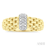 1/8 Ctw Bold Cable Chain Inspired Round Cut Diamond Fashion Ring in Yellow Gold Vermeil