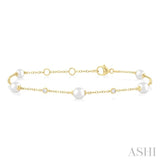 5 MM Round Shape Cultured Pearl and 1/6 Ctw Round Cut Diamond Fashion Station Bracelet in 14K Yellow Gold